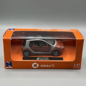 New Ray 1/43 Scale Smart Forfour Dealer Model Boxed RARE - Picture 1 of 7