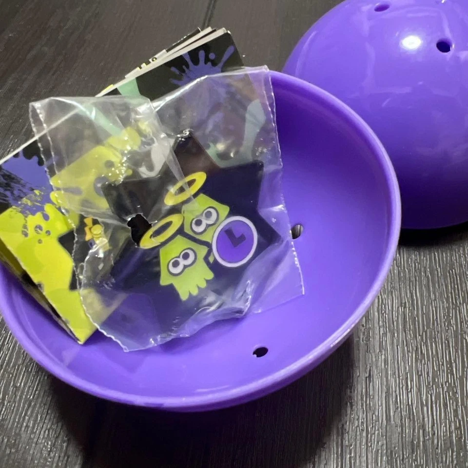 Splatoon 3 Pin Badge Gear Power Fragment Nintendo Store Item - Image 1 of 1