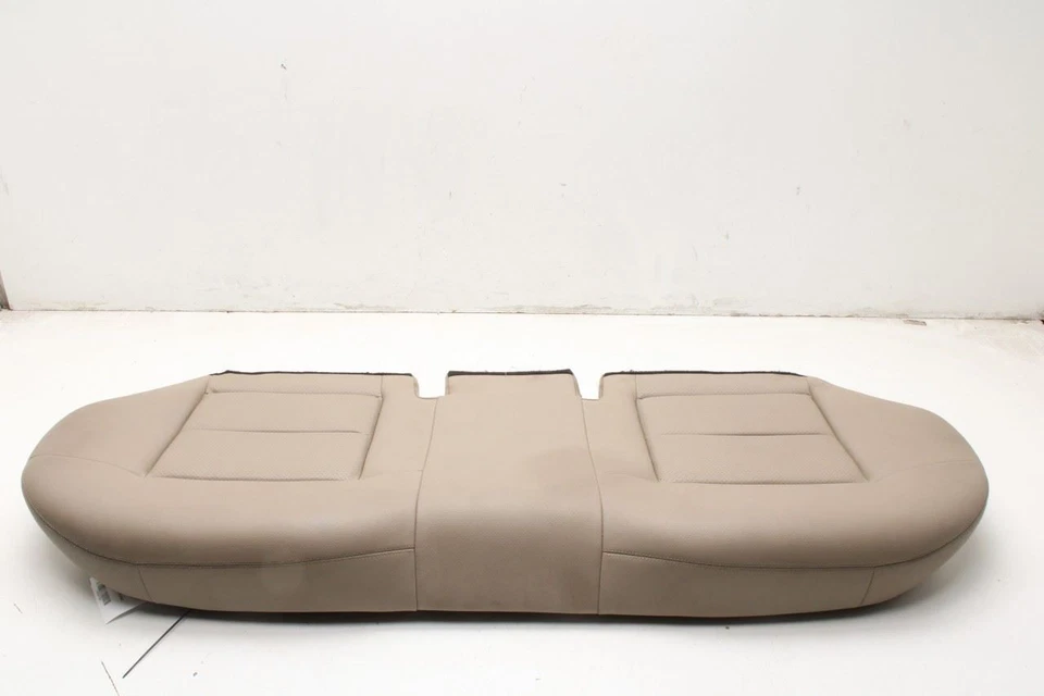 Asiento trasero 10-16 Mercedes-Benz E350 Sport 4Matic AWD segunda fila cojín inferior inferior Foto 1 de 4