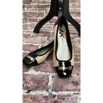 Anne Klein Sport AK Ballet Pisos Mujer Talla 8M Beige Negro Charol Arco Acento Foto 1 de 4