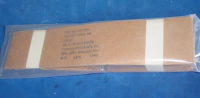 Bayoneta Original USGI Guerra de Vietnam Nueva de Lote Antiguo Sellada Sin Emitir Fecha 1962 Columbus Milpar Foto 1 de 4