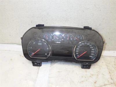 Chevrolet Silverado 1500 2017 camioneta velocímetro medidor MPH 5,3 L 84203284 8939 Foto 1 de 4