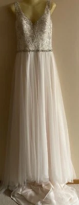 NUEVO Vestido de Novia Allure NO ALTERADO Color Marfil y Rosado Talla 12 Foto 1 de 4