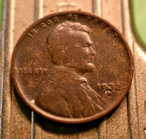 1932-D Lincoln Wheat Cent 1c with Surface Errors. (#7023) - Picture 1 of 2
