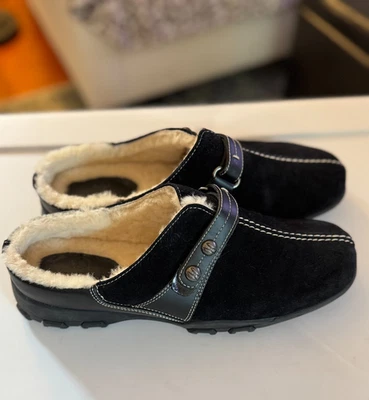 Forro de piel de oveja de gamuza negra Cole Haan para mujer talla 8B cálido acogedor Foto 1 de 4