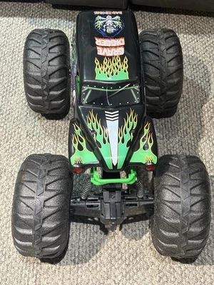 Monster Jam Mega Grave Digger 1:6 Scale All-Terrain RC Monster Truck - Image 1 of 4