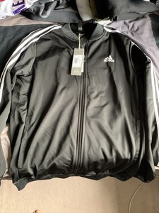 Las mejores ofertas en Adidas Talla M regular capa exterior de poliéster  abrigos, chaquetas y chalecos para hombres | eBay