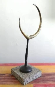 DESPUÉS DE SERGIO BUSTAMANTE ESCULTURA DE BRONCE "LUNA EN REPOSO" FIRMADA Y NUMERADA - Imagen 1 de 6