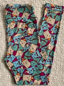 LuLaRoe Leggings OS Cartoni Animati Cani e Gatti su Magenta Nuovo con Difetto RISOLVIBILE VINTAGE - Foto 1 di 3