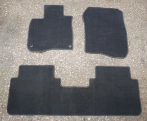 Juego alfombrillas 2023-2025 Honda CRV e híbrido - genuino - Imagen 1 de 3