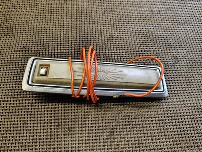 1969-70 Pontiac Bonneville Catalina Executive Rear Cargo Interior Light 8732781 - Image 1 of 4