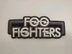 Foo Fighters gestickter Bügelbild Patch Neu  - Bild 1 von 1