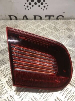 2007 VOLKSWAGEN VW EOS REAR LEFT PASSENGER SIDE INNER TAIL LIGHT 1Q0945093 - Image 1 of 4