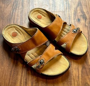 clarks unstructured sandals