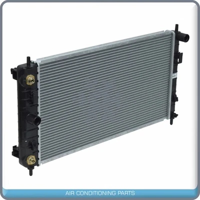 Radiator Fit Chev Malibu 2008-12, Pontiac G6 2006-10, Saturn Aura 2007-09 Foto 1 de 2