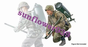 Dragon 75036 1/6 Scale 12" WWII German Flammenwerfer Flamethrower 35 Model Kit - Picture 1 of 1