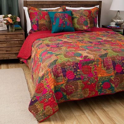 BEAUTIFUL COLORFUL RED BLUE PURPLE TEAL AQUA GLOBAL BOHEMIAN BOHO SOFT QUILT SET - Image 1 of 3
