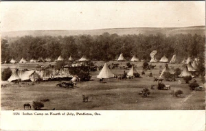 PENDLETON, OREGON - NATIVE AMERICAN INDIAN CAMP ON FOURTH OF JULY - OLD POSTCARD - Picture 1 of 2
