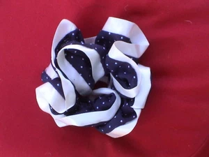 PORTA CODA DI CAVALLO A POIS BIANCO E NERO! CARINO! SPEDIZIONE COMBINATA! - Foto 1 di 1