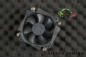 Lenovo FRU 00KT155 Heatsink & Fan ThinkCentre M700 M800 - Picture 1 of 1