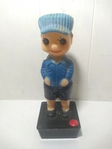 Gag Geschenk Vintage Neuheit Spielzeug Pinkel Junge Made in Hong Kong - Bild 1 von 6