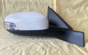 2007 2011 VOLVO S80 RIGHT PASSENGER SIDE POWER MIRROR WHITE 2008 2009 - Picture 1 of 8
