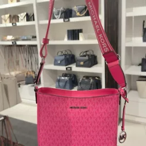 Michael Kors Small Fashion Pink Messenger Crossbody Bag Handbag Purse Shoulder - Picture 1 of 10