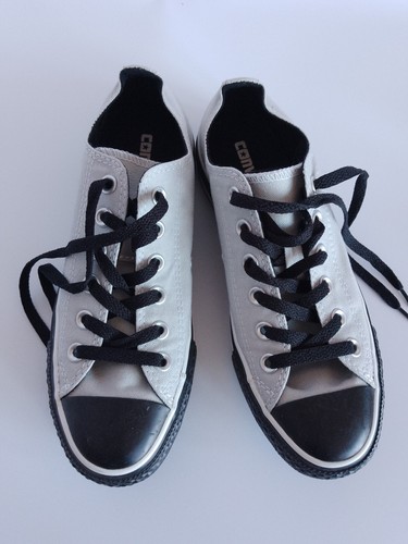 Scarpe da ginnastica Converse ottime condizioni taglia 5 donna tomaia in tela grigia punta nera doppia lingua