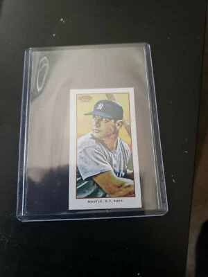 2009 Topps 206 Mickey Mantle Mini Polar Bear Back Card Rare - Image 1 of 4