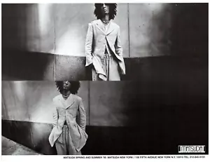1995 Matsuda Yukio Kobayashi Anuncio Estampado, Colección Primavera y Verano Traje de Lino - Imagen 1 de 1