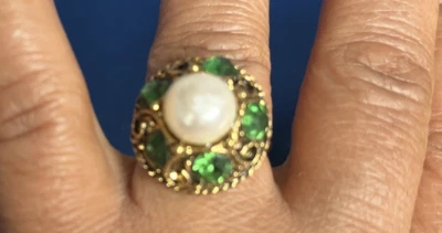 复古水钻仿珍珠镶嵌绿色玉石可调戒指 — 第 1/4 张图片
