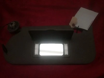 Driver Left Sun Visor With Illumination Fits 02-04 BRAVADA 671967 Foto 1 de 4