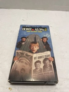 Home Alone 2: Lost in New York (VHS 1992) Macaulay Culkin - Picture 1 of 7