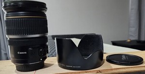 Canon EF-S 17-55mm f2.8 IS USM Lens EFS in Mint Condition