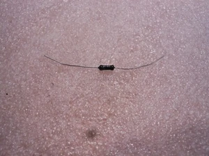 COOPER IND RESISTOR PART # RNC60H7060DS NSN: 5905-00-142-2273 - Picture 1 of 2
