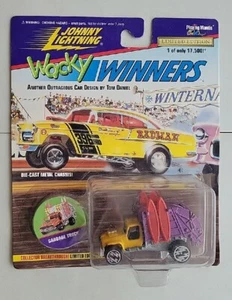 NEW GARBAGE TRUCK WACKY WINNERS BY JOHNNY LIGHTNING PURPLE & YELLOW! R123 - Picture 1 of 2