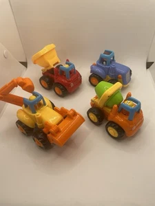 Huile Attrito Alimentato Auto Giocattoli Trattore, Betoniera, Dumper e Terna - Foto 1 di 10