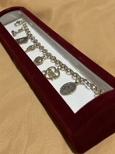 Hallmark Connections Love Charm Bracelet - New in Box ! - Picture 1 of 6