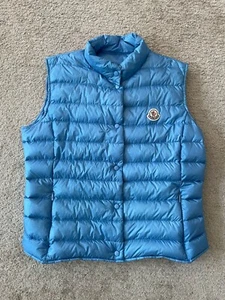 Moncler Stylische Damen Weste Warm Blau Gr. S TIP TOP - Bild 1 von 8