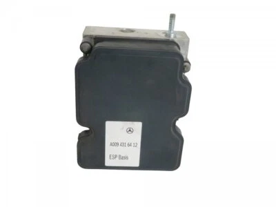 A-CLASS (W176) LE24096 ABS hydraulic unit / pump A0094315312 A0094312212 - Image 1 of 4