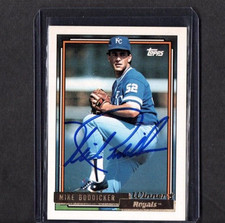 1992 TOPPS GOLD WINNER CARD SIGNED IP AUTO MIKE BODDICKER KANSAS CITY ROYALS