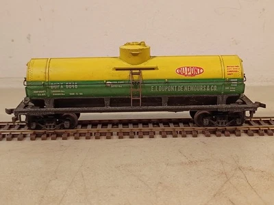 Vtg. Mantua HO Scale DuPont DUPX 6046 Single Done Tank Car - Image 1 of 4
