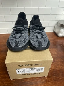 Yeezy 350 V2 Cmpct Slate Onyx Kids Size 13k - Picture 1 of 8