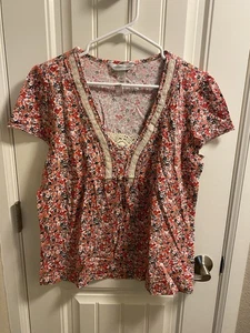 Christopher Banks L Top Floral Lace Trim Blouse Large Shirt Buttons Lg - Picture 1 of 7