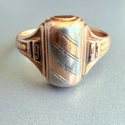 10K Gold 1943 Art Deco Reto Era Class Ring HJ Ultra Supertone - Image 1 of 4