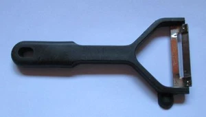 Alter Wenco West Germany, Griff Gemüse Obst Schäler 5,5" - Bild 1 von 2