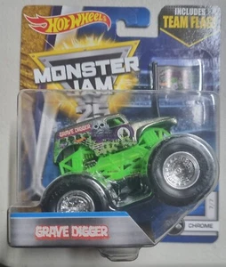 Monster Jam 25th Anniversary Grave Digger w' Team Flag - Chrome series # 7/7 - Picture 1 of 2