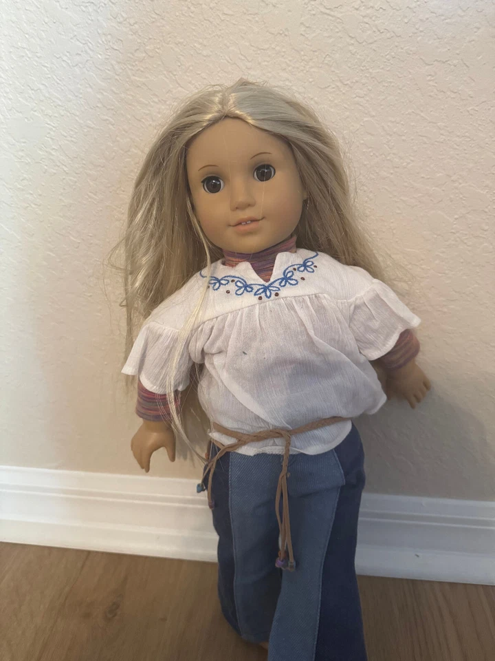 Julie Albright 18" American Girl Doll First Edition Retired Meet Outfit Casual - Image 1 of 1