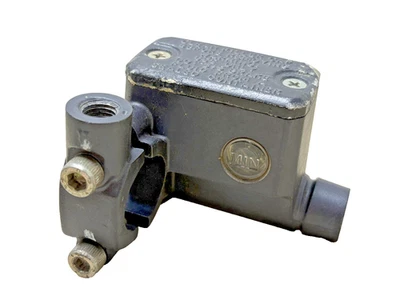 Cilindro maestro embrague delantero izquierdo Ducati 620 800 Monster OEM 63040221A Foto 1 de 4