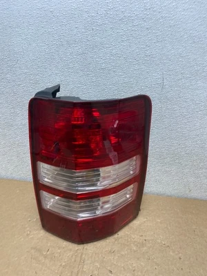 2008 to 2012 Jeep Liberty Right Passenger Rh Side Tail Light Oem U9956 DW - Image 1 of 4